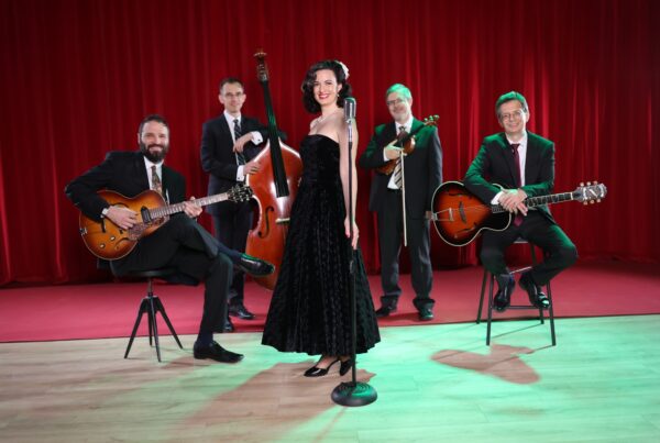Jana Dekánková a jej zoskupenie La Jana & Her Cats | Stella Production